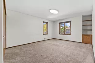 9390 Ranchview Ln N, Maple Grove, MN 55369 - Photo 20