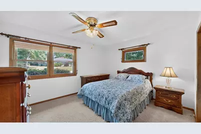 302 Garden Road, Albert Lea, MN 56007 - Photo 24