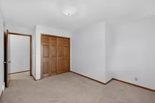 302 Garden Rd, Albert Lea, MN 56007 - Photo 20