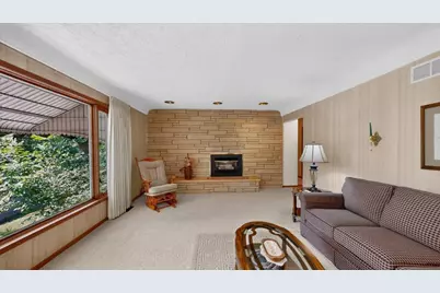 302 Garden Road, Albert Lea, MN 56007 - Photo 6