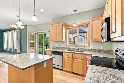 1801 Foothill Trail, Shakopee, MN 55379 - Photo 18
