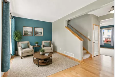 1801 Foothill Trail, Shakopee, MN 55379 - Photo 4