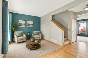 1801 Foothill Trail, Shakopee, MN 55379 - Photo 4