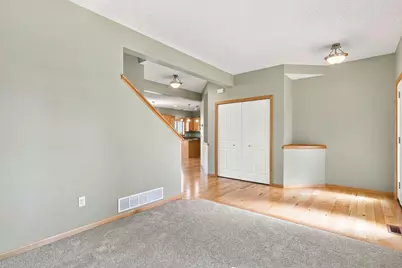 1801 Foothill Trail, Shakopee, MN 55379 - Photo 12