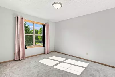 1801 Foothill Trail, Shakopee, MN 55379 - Photo 32