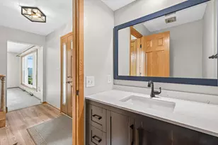 4532 Normandale Highlands Dr, Bloomington, MN 55437 - Photo 32