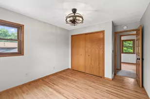 4532 Normandale Highlands Dr, Bloomington, MN 55437 - Photo 42