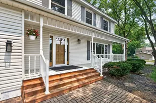 4532 Normandale Highlands Dr, Bloomington, MN 55437 - Photo 2