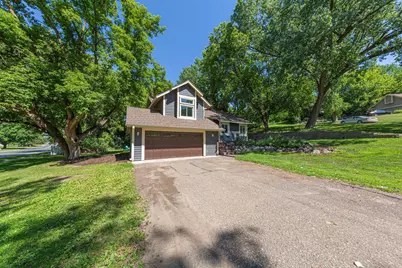 13628 Vincent Circle, Burnsville, MN 55337 - Photo 4