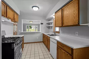 513 9th Ave S, South Saint Paul, MN 55075 - Photo 18