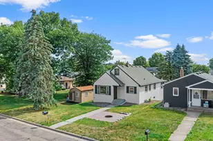 513 9th Ave S, South Saint Paul, MN 55075 - Photo 4