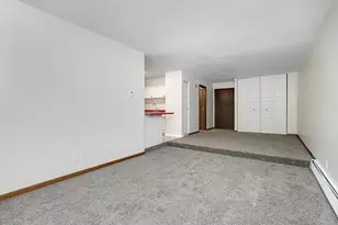 1601 N Innsbruck Dr, Fridley, MN 55432 - Photo 10