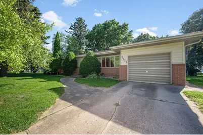 1024 Holden Place, Fairmont, MN 56031 - Photo 34