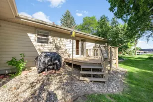 1024 Holden Pl, Fairmont, MN 56031 - Photo 40