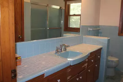 9149 Meadowview Road, Bloomington, MN 55425 - Photo 20