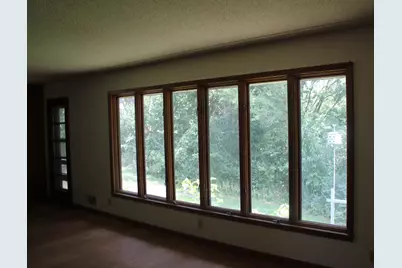 9149 Meadowview Road, Bloomington, MN 55425 - Photo 16