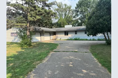 9149 Meadowview Road, Bloomington, MN 55425 - Photo 34