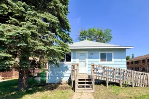 1205 6th Ave, Worthington, MN 56187 - Photo 2