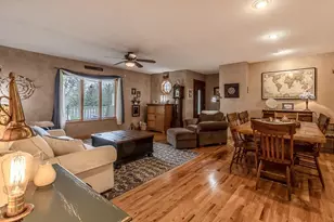 35425 Shakpays Cove Rd, Kasota, MN 56050 - Photo 8