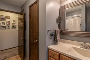 35425 Shakpays Cove Rd, Kasota, MN 56050 - Photo 22