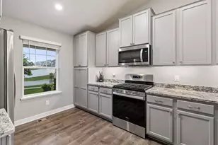 20566 Glade Ave, Lakeville, MN 55044 - Photo 10