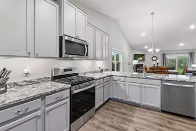 20566 Glade Avenue, Lakeville, MN 55044 - Photo 14