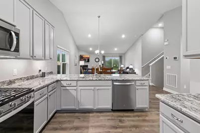 20566 Glade Avenue, Lakeville, MN 55044 - Photo 2