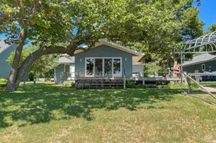 26892 Mar Tee Beach Rd, Battle Lake, MN 56515 - Photo 2