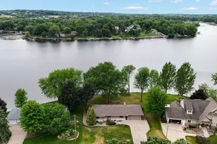 1303 Crystal Lake Rd E, Burnsville, MN 55306 - Photo 70