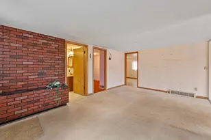 101 State Hwy 60 E, Elysian, MN 56028 - Photo 24