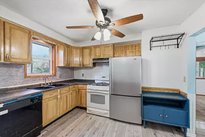570 Ironton Street NE, Fridley, MN 55432 - Photo 2