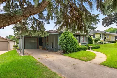 2122 17th Avenue NW, Rochester, MN 55901 - Photo 2