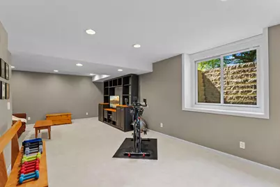 8010 Spruce Trail, Eden Prairie, MN 55347 - Photo 22