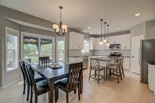 3412 Walden Dr, Woodbury, MN 55129 - Photo 10