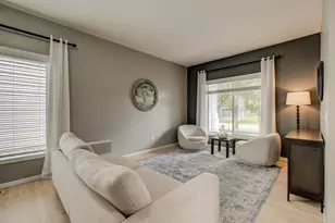 3412 Walden Dr, Woodbury, MN 55129 - Photo 4