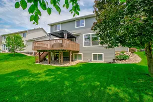 3412 Walden Dr, Woodbury, MN 55129 - Photo 6
