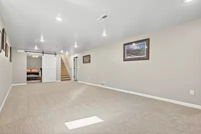 901 Columbine Drive, Marshall, MN 56258 - Photo 32