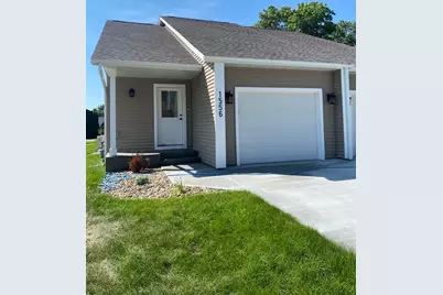 1556 Kings Court SE, Rochester, MN 55904 - Photo 1