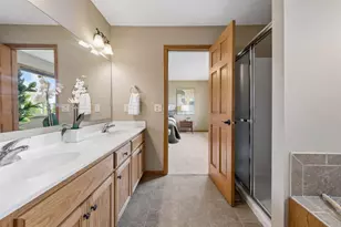 1235 Pine Square, Waconia, MN 55387 - Photo 24
