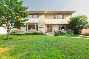 4609 Coffey Ln, Minneapolis, MN 55406 - Photo 2
