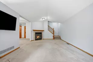 7807 W 110th St, Bloomington, MN 55438 - Photo 4
