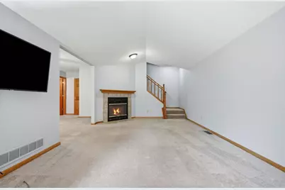 7807 W 110th Street, Bloomington, MN 55438 - Photo 4