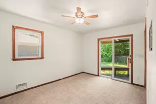 1527 Winchell St, Saint Paul, MN 55106 - Photo 14