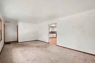 1527 Winchell St, Saint Paul, MN 55106 - Photo 6