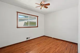 1527 Winchell St, Saint Paul, MN 55106 - Photo 12