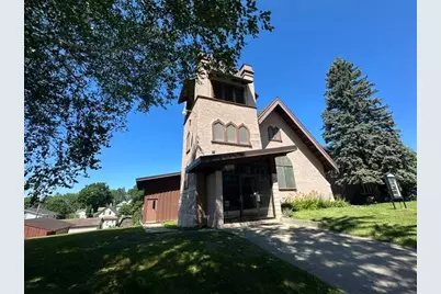 207 Kerr Avenue, Coleraine, MN 55722 - Photo 2