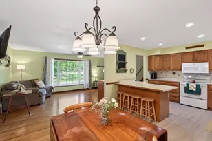 1094 Lowell Dr, Apple Valley, MN 55124 - Photo 1