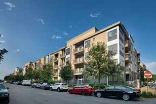 825 Berry St, Saint Paul, MN 55114 - Photo 16