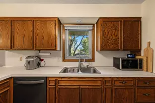 508 Ridge Rd, Henderson, MN 56044 - Photo 8