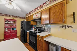 508 Ridge Rd, Henderson, MN 56044 - Photo 8